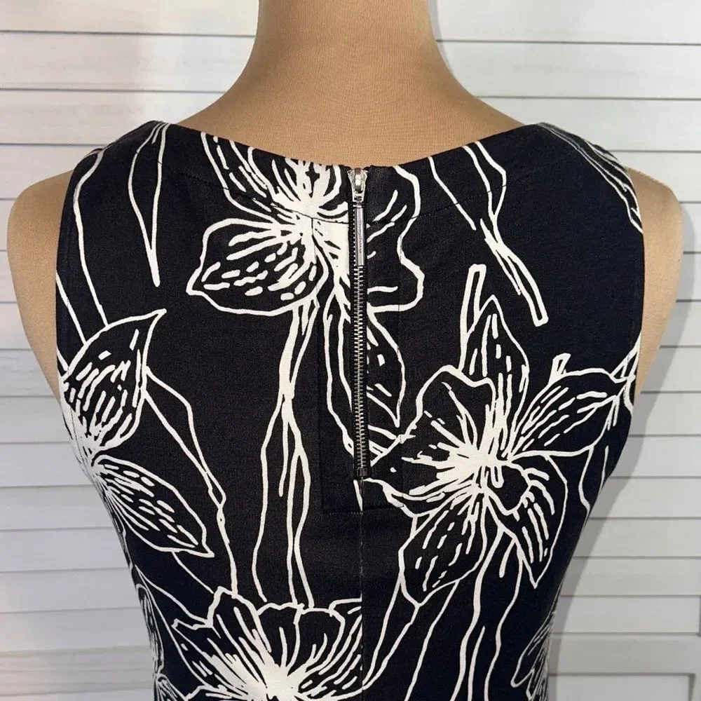 Tommy Bahama Vista Blooms Sheath Dress Size SP NWOT